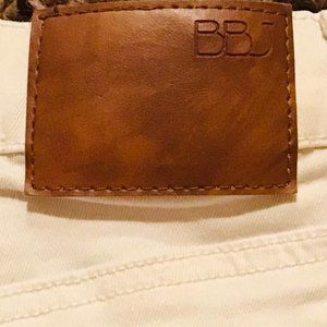 BBJ Los Angeles White Ripped Boyfriend Jeans